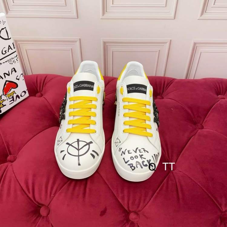 Picture of Dolce Gabbana Shoes _SKUDGsz35-45TT06384578